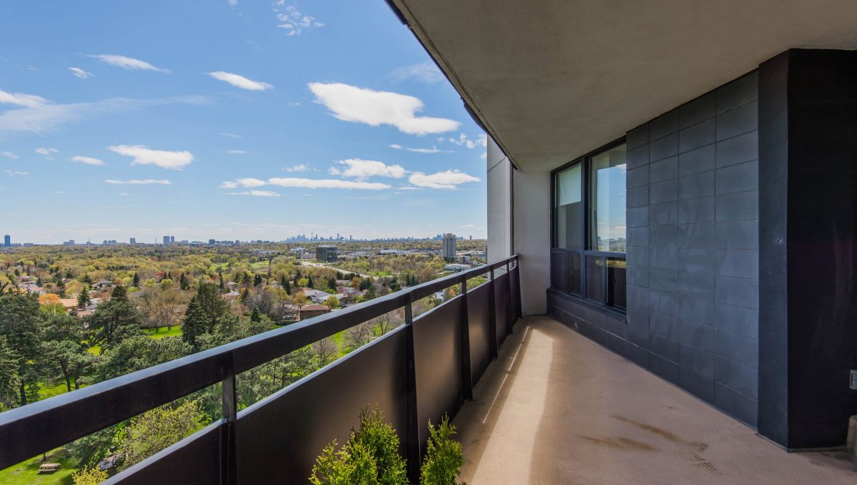 1206-75 Graydon Hall - Balcony