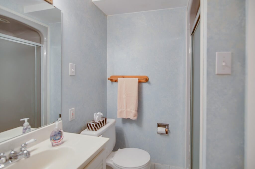 42 Skyview Cres - Basement bathroom