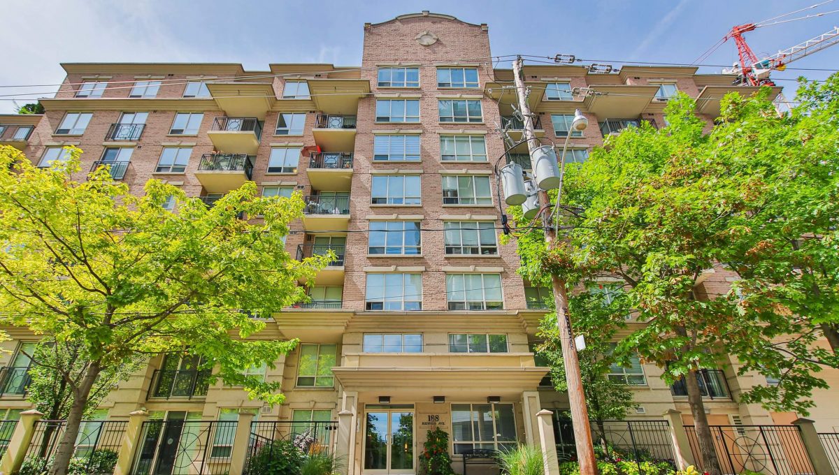 409-188 Redpath Avenue - Exterior