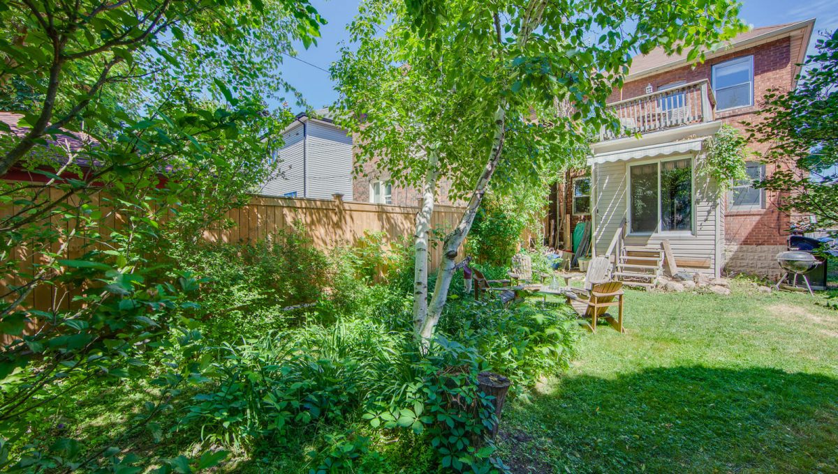265 Brookdale Ave - Back