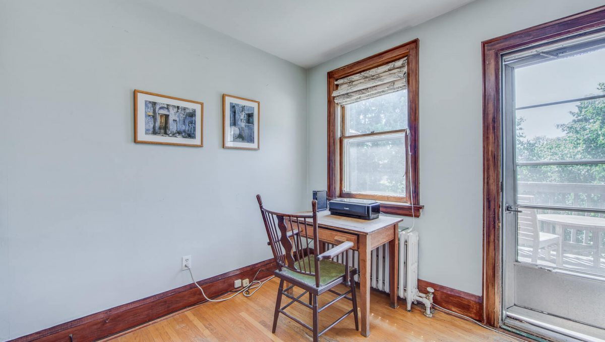 265 Brookdale Ave - Bedroom